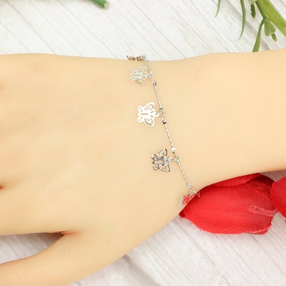 "Trendy Handmade Bracelet – A Thoughtful Gift for Girls & Women | UNVRC1047 - Picture 6 of 10